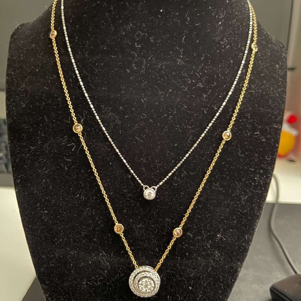 💕Sale 18k WG Diamond Chain💕